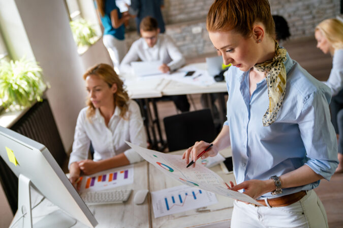 administracyjno-biurowi